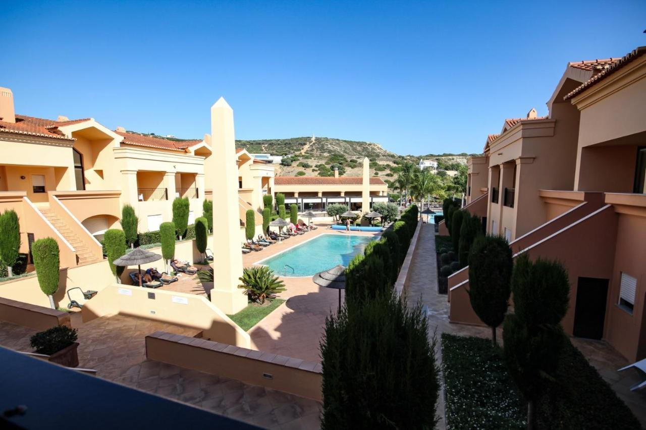 Luxury - T1 Vue Sur Piscine - Da Praia Da Luz