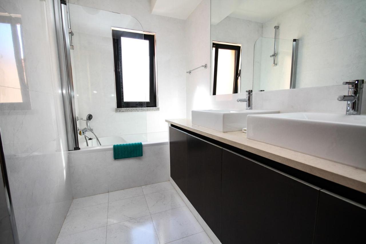 Apartment Luxury - T1 Vue Sur Piscine - Da Praia Da Luz
