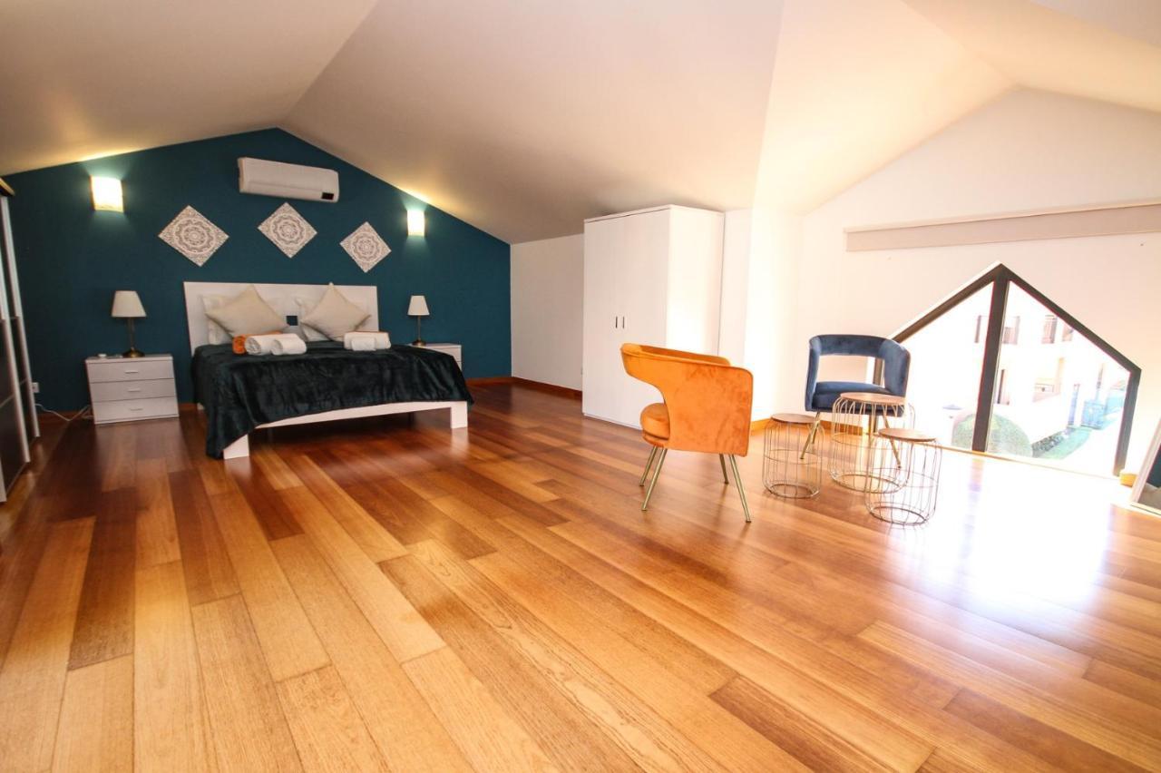 Apartment Luxury - T1 Vue Sur Piscine - Da